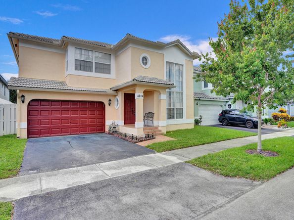 4224 NW 56th Dr, Coconut Creek FL 33073