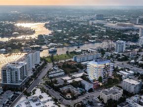 527 Orton Avenue 701A, Fort Lauderdale FL 33304