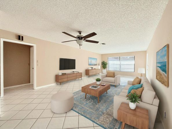 9810 Walnut Tree Way B, Boynton Beach FL 33436