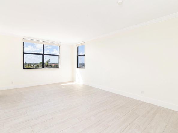 3800 Washington Road 712, West Palm Beach FL 33405