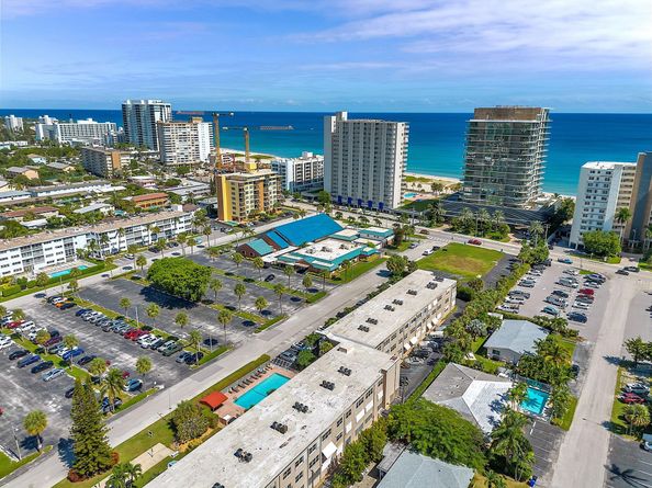 3200 NE 7th Ct 208A, Pompano Beach FL 33062