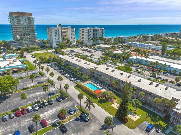 3200 NE 7th Ct 208A, Pompano Beach FL 33062