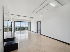 3625 N Country Club Drive Ph 8, Aventura FL 33180