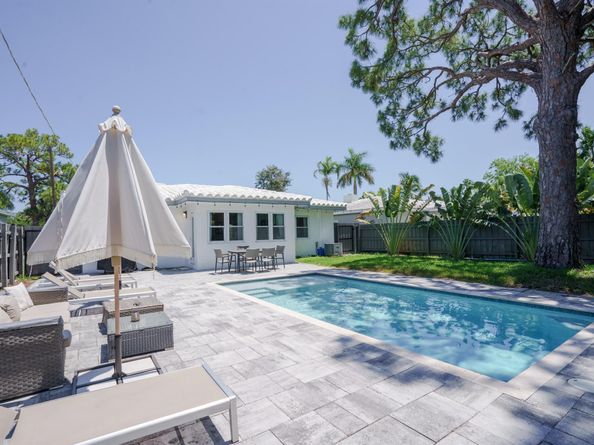 1315 NE 16 Avenue, Fort Lauderdale FL 33304