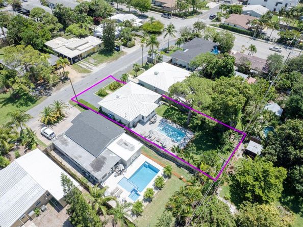 1315 NE 16 Avenue, Fort Lauderdale FL 33304