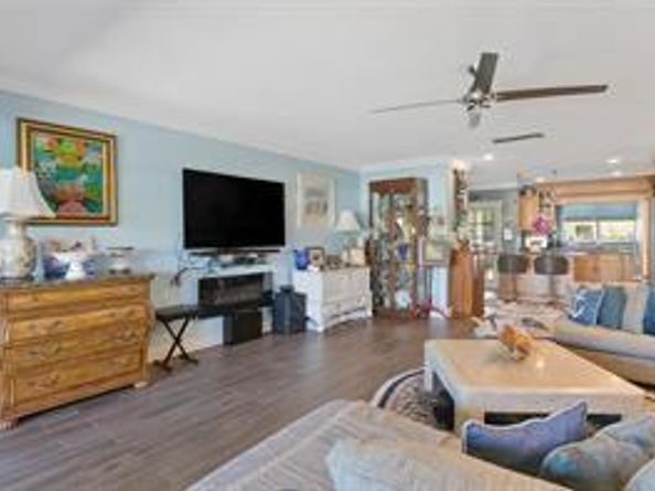 1323 NE 28th Ave 126, Pompano Beach FL 33062
