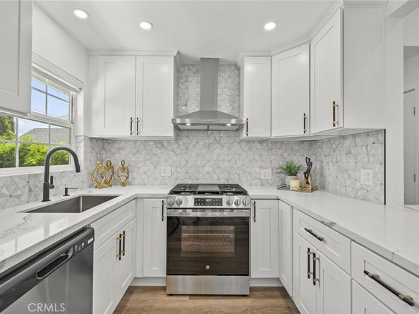 13240 -13242 Tripoli Avenue, Sylmar CA 91342