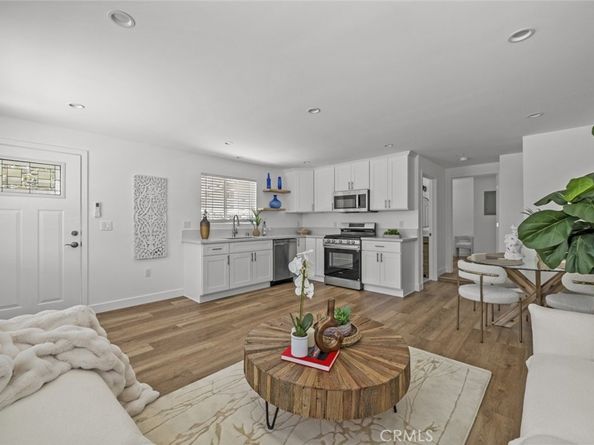 13240 -13242 Tripoli Avenue, Sylmar CA 91342