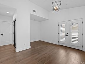 827 N Lamer, Burbank CA 91506