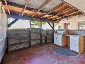 1344 N Parish Pl, Burbank CA 91506