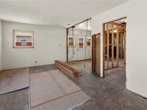 1344 N Parish Pl, Burbank CA 91506