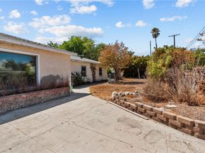 1344 N Parish Pl, Burbank CA 91506