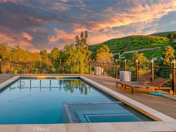 9336 Wayside Drive, Sunland CA 91040