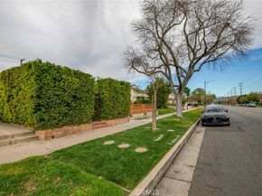 1423 N Hollywood, Burbank CA 91505