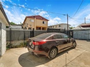 2925 2927 Michigan, Los Angeles CA 90033