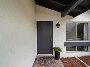 26702 via linares, Mission Viejo CA 92691
