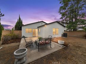 26702 via linares, Mission Viejo CA 92691