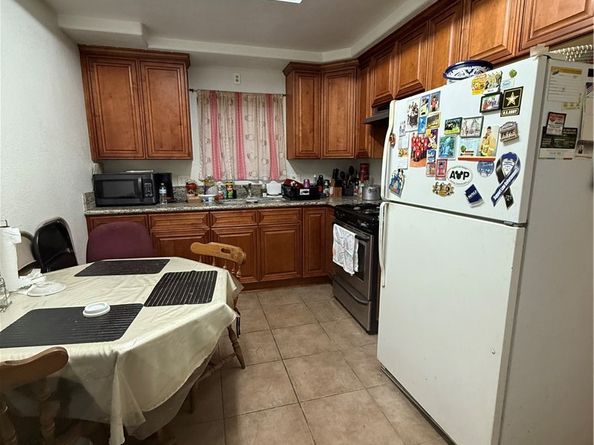 407 N Philadelphia Street, Anaheim CA 92805