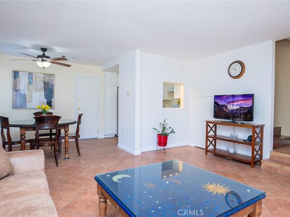 9625 Sylmar Avenue 29, Panorama City CA 91402