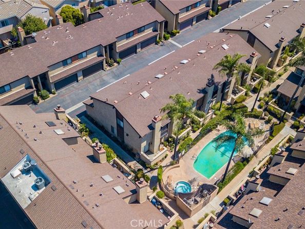 9625 Sylmar Avenue 29, Panorama City CA 91402