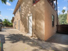 1874 Chickasaw Avenue, Los Angeles CA 90041