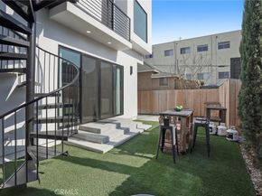 1916 W Court Street, Los Angeles CA 90026