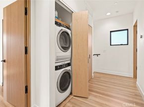 1916 W Court Street, Los Angeles CA 90026