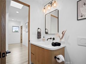 1916 W Court Street, Los Angeles CA 90026