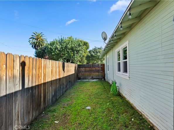 313 N 8th, Upland CA 91786