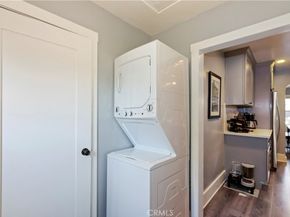 313 N 8th, Upland CA 91786