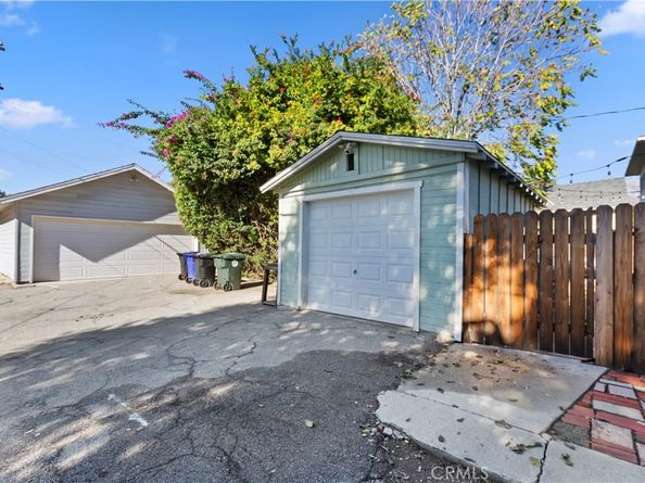 313 N 8th, Upland CA 91786