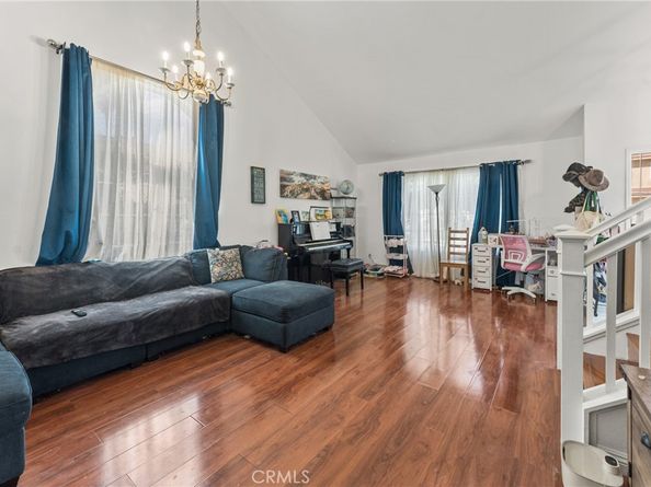 130 Ashbrook Lane, Pomona CA 91766