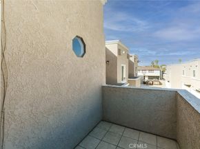 11827 Loma Drive 15, Whittier CA 90604