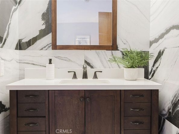 11827 Loma Drive 15, Whittier CA 90604