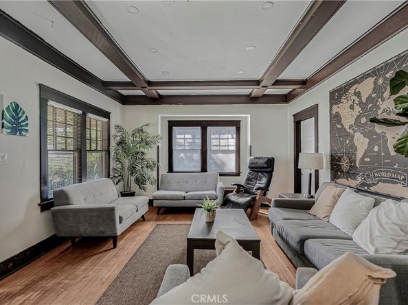 1129 Logan, Los Angeles CA 90026