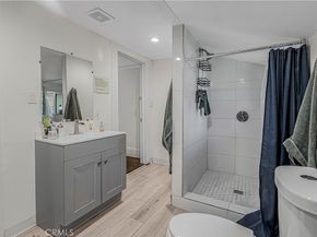 1129 Logan, Los Angeles CA 90026