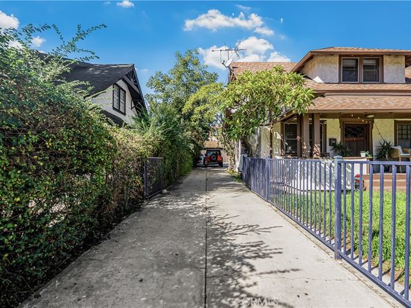 1129 Logan, Los Angeles CA 90026