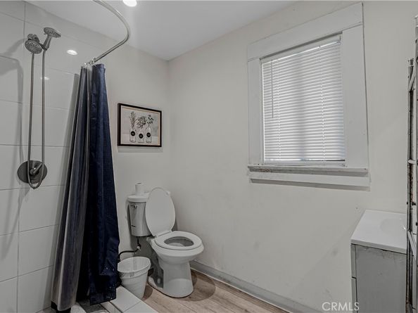 1129 Logan, Los Angeles CA 90026