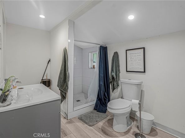 1129 Logan, Los Angeles CA 90026