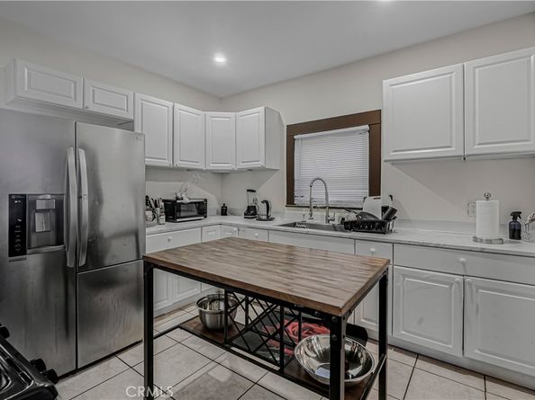 1129 Logan, Los Angeles CA 90026