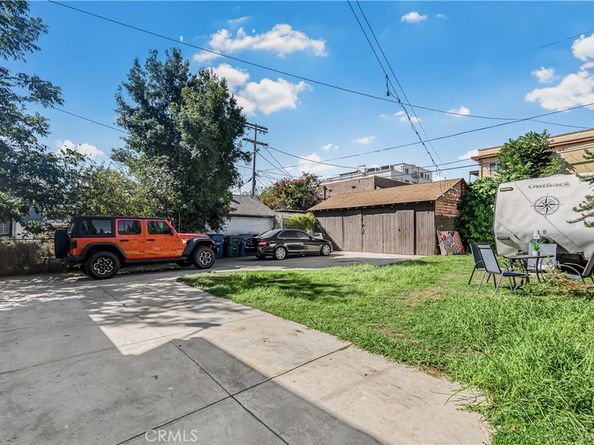 1129 Logan, Los Angeles CA 90026