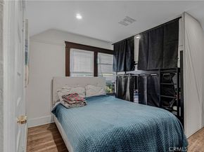 1129 Logan, Los Angeles CA 90026