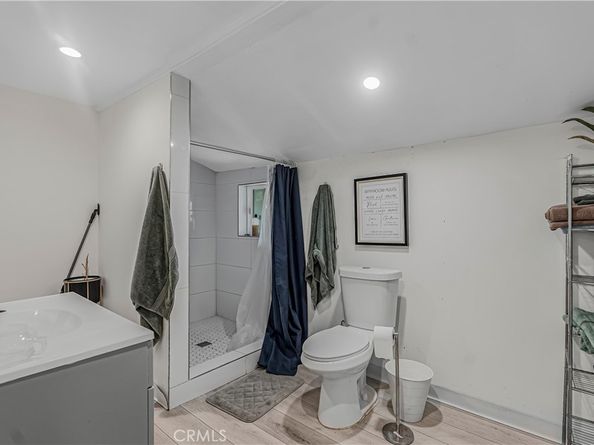 1129 Logan, Los Angeles CA 90026