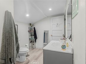 1129 Logan, Los Angeles CA 90026