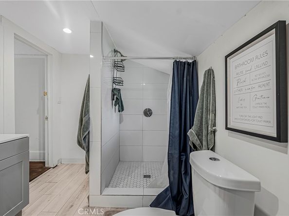 1129 Logan, Los Angeles CA 90026