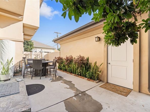 1308 E Broadway, Glendale CA 91205