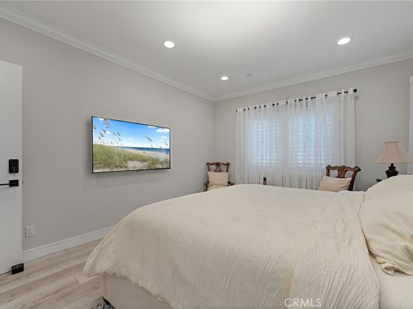 1308 E Broadway, Glendale CA 91205