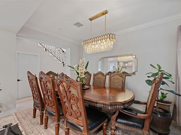 1308 E Broadway, Glendale CA 91205