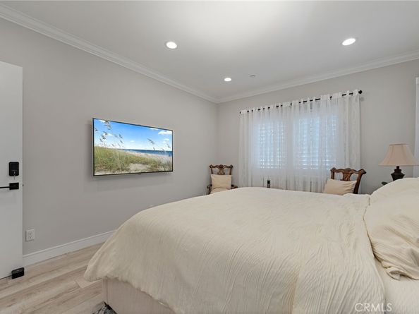 1308 E Broadway, Glendale CA 91205