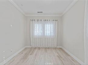 1308 E Broadway, Glendale CA 91205